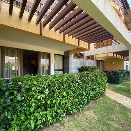 Apartamento Resort Ao Lado Do Parque Aquatico Porto Das Dunas - Pe Na Areia- Terreo Aquiraz Zewnętrze zdjęcie